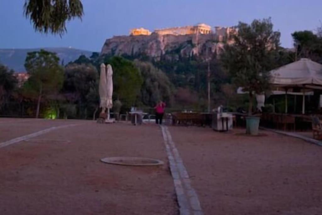 Apartamento Acropolis Luxury House Atenas Exterior foto